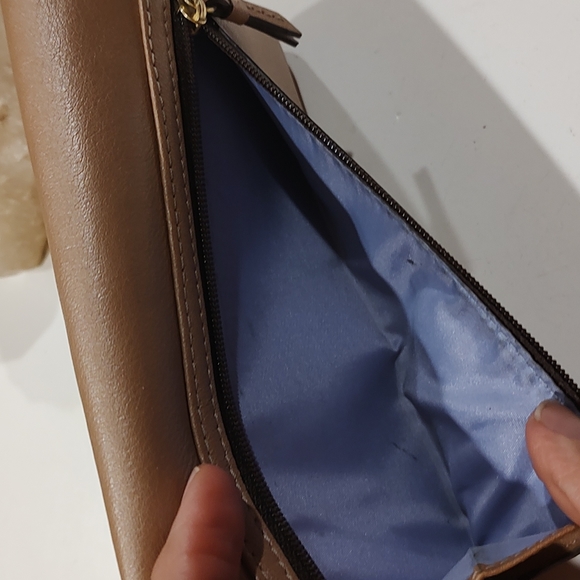 Coach Wyn Soft wallet - Picture 3 of 8